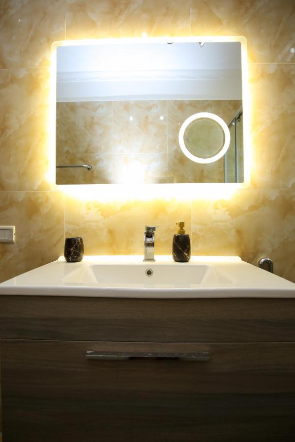 Tafa Deluxe Apartment Vlore Exterior photo